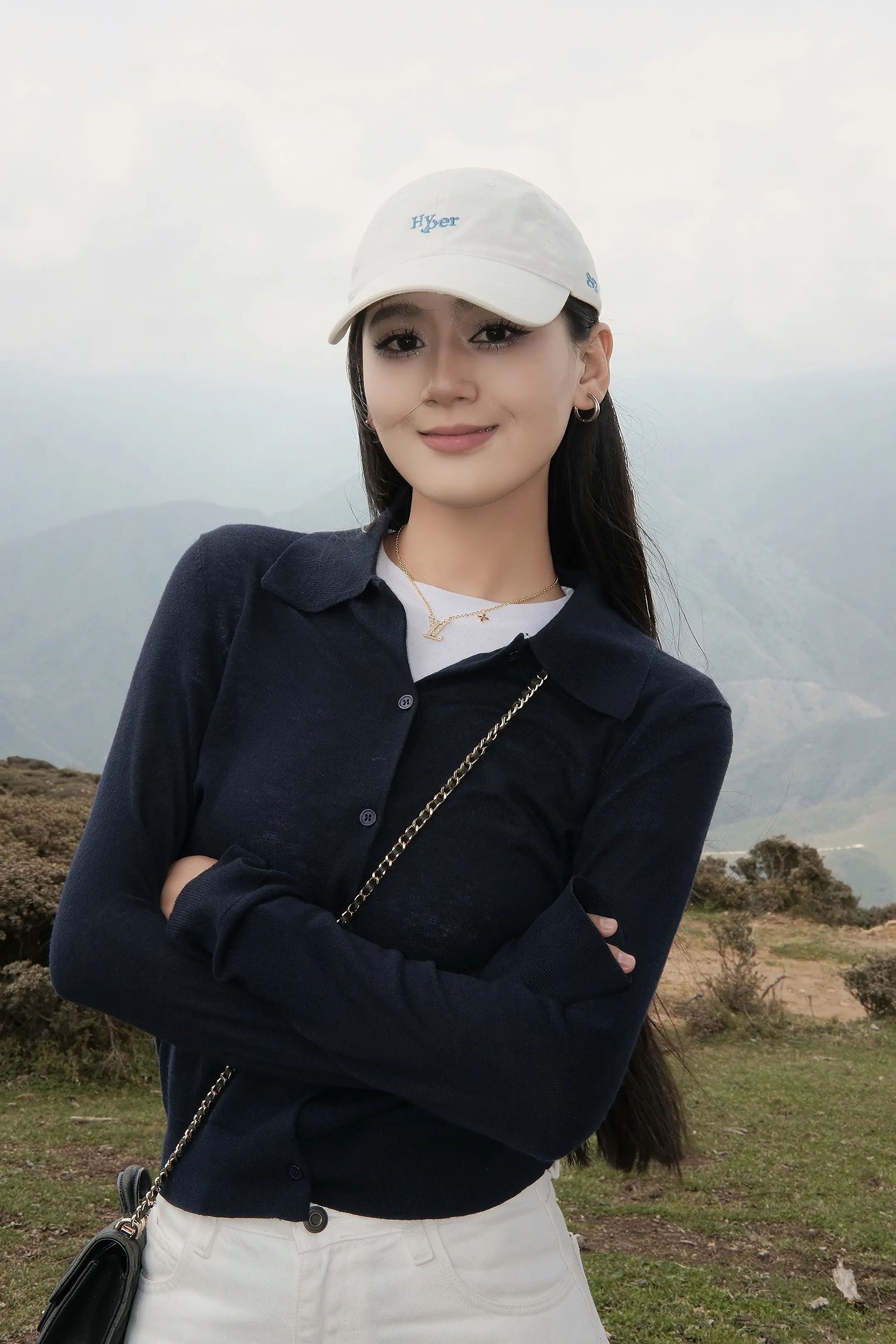 “喜欢阳光 喜欢一切平静幸福的东西”