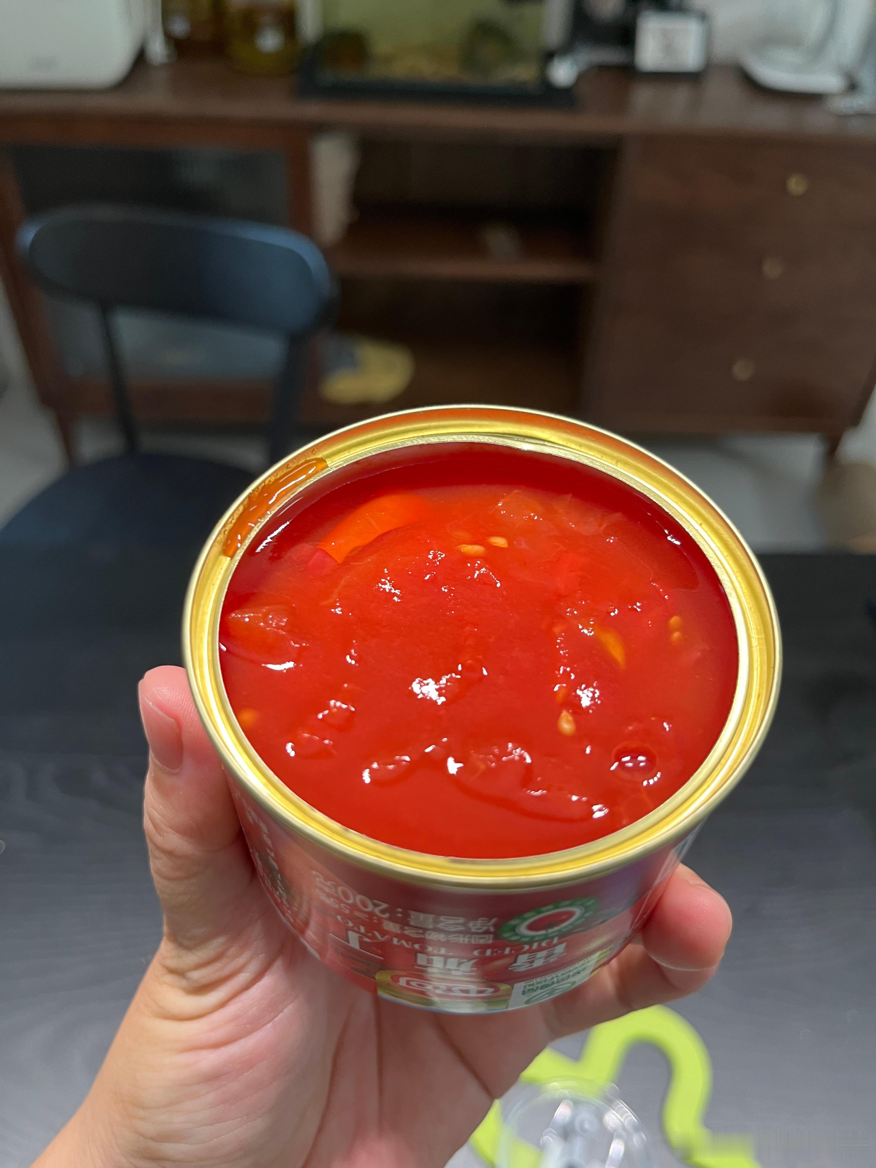 这才是真番茄🍅[色]本地菜场的那些算什么玩意！！！烧菜用的没忍住先嘬一口，啊～