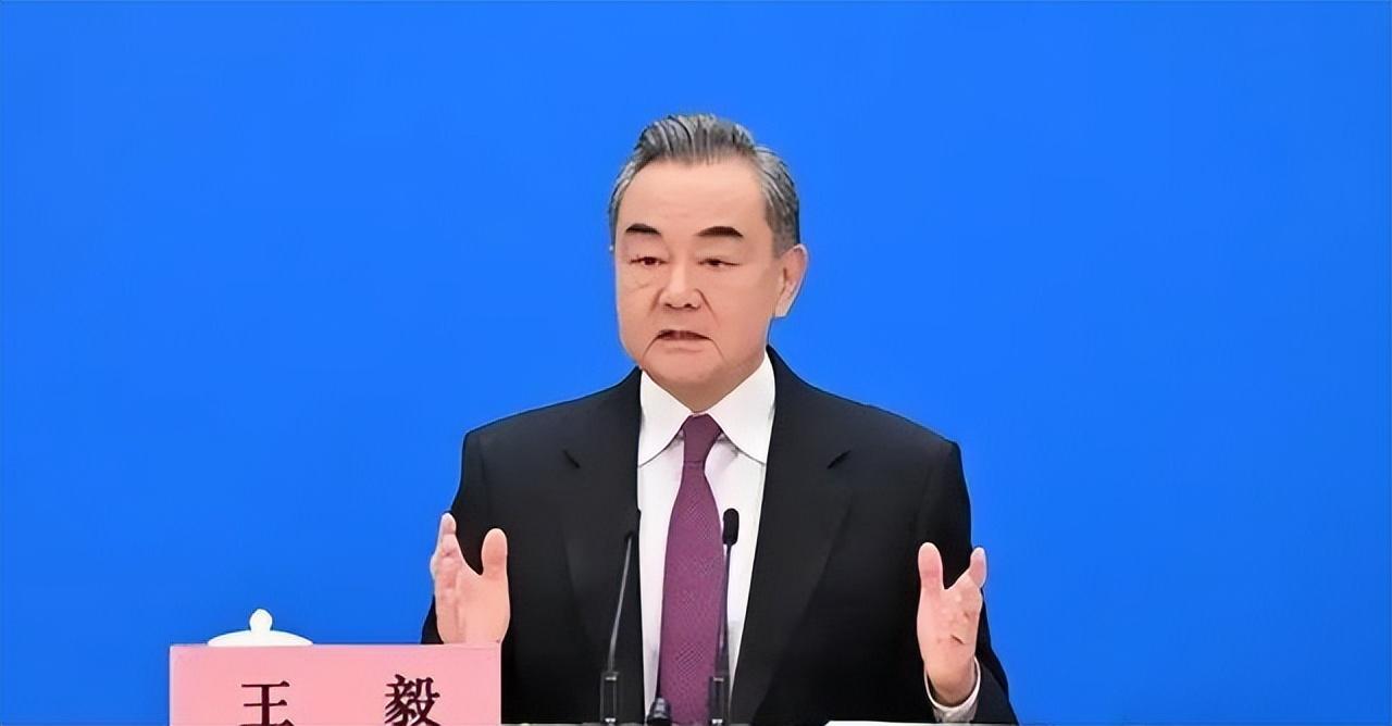 台湾问题一天都拖不得，再拖下去，美国驻军了，日本驻军了，英法印澳这些列强都来驻军