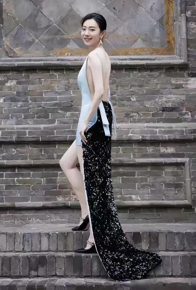 这衣服一般人穿不了！