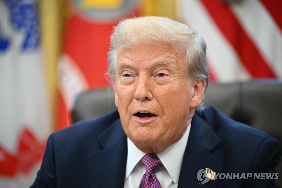 韩国悲催了！特朗普称韩国被捕工人是非法移民。
美国总统唐纳德·特朗普周五将本周在