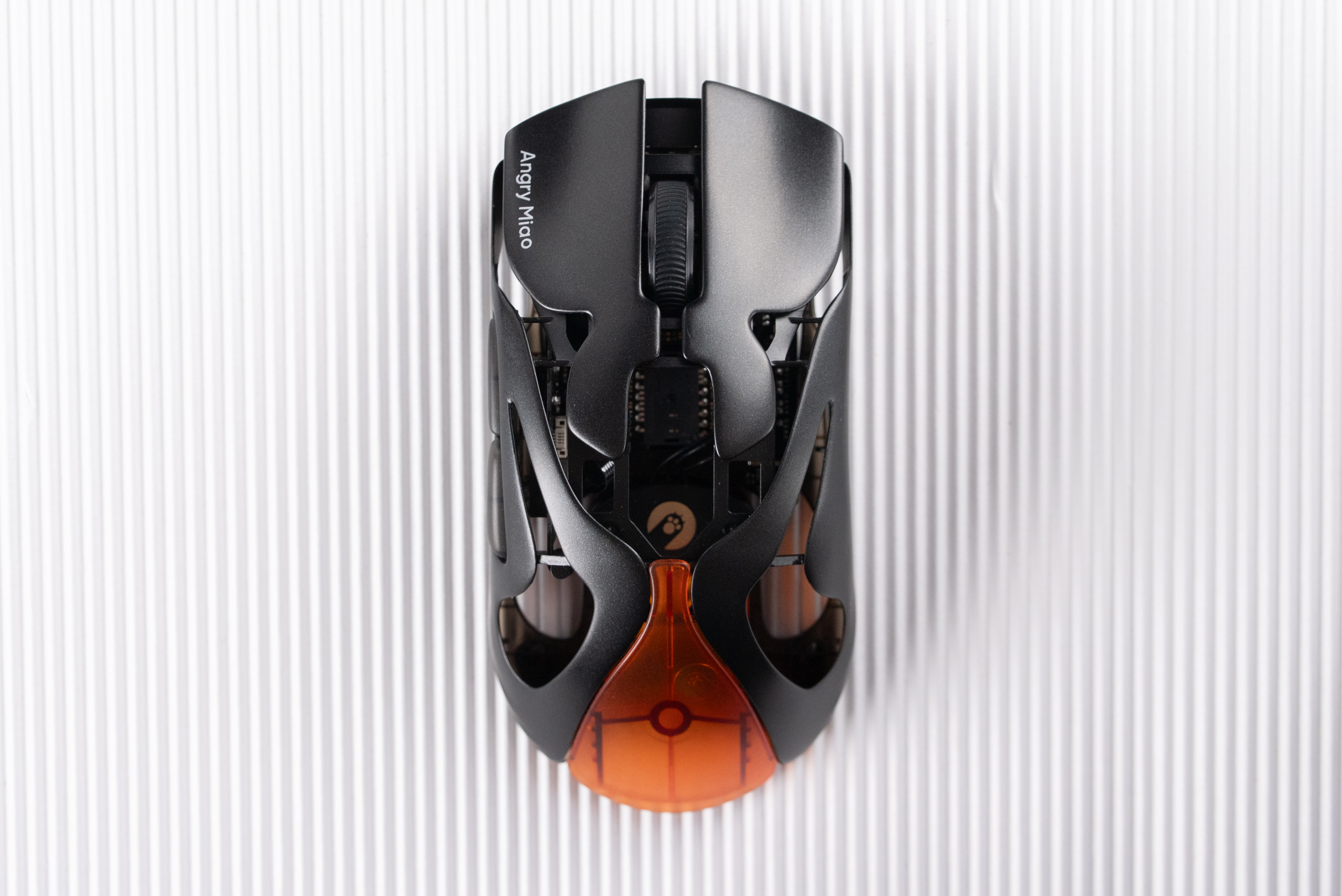 331 发布的 AM Infinity .97 的 PEI 电竞尾盖，经历了三次