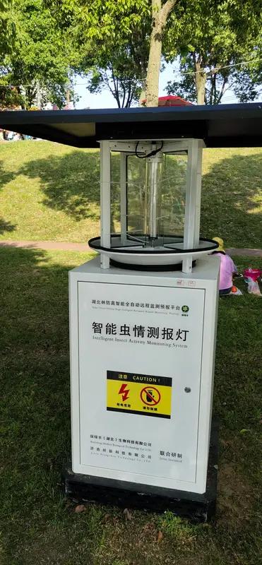 “青海交警浑身爬满蚊虫”引人泪目，宁波一企业捐赠40台灭蚊设备这暖心的一幕在网络