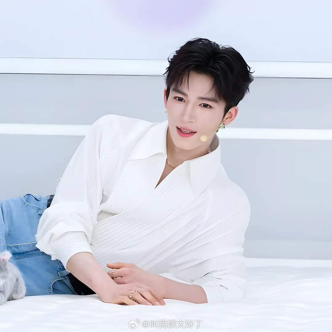 王星越的商务直播截图状态，看起来怎么样？ 