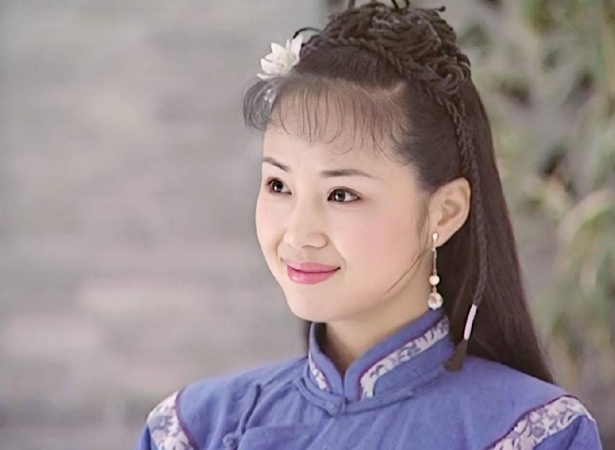 1644年，孝庄派苏麻喇姑出去办事，然而，苏麻在路上却被侍卫刁难并打个半死，孝庄