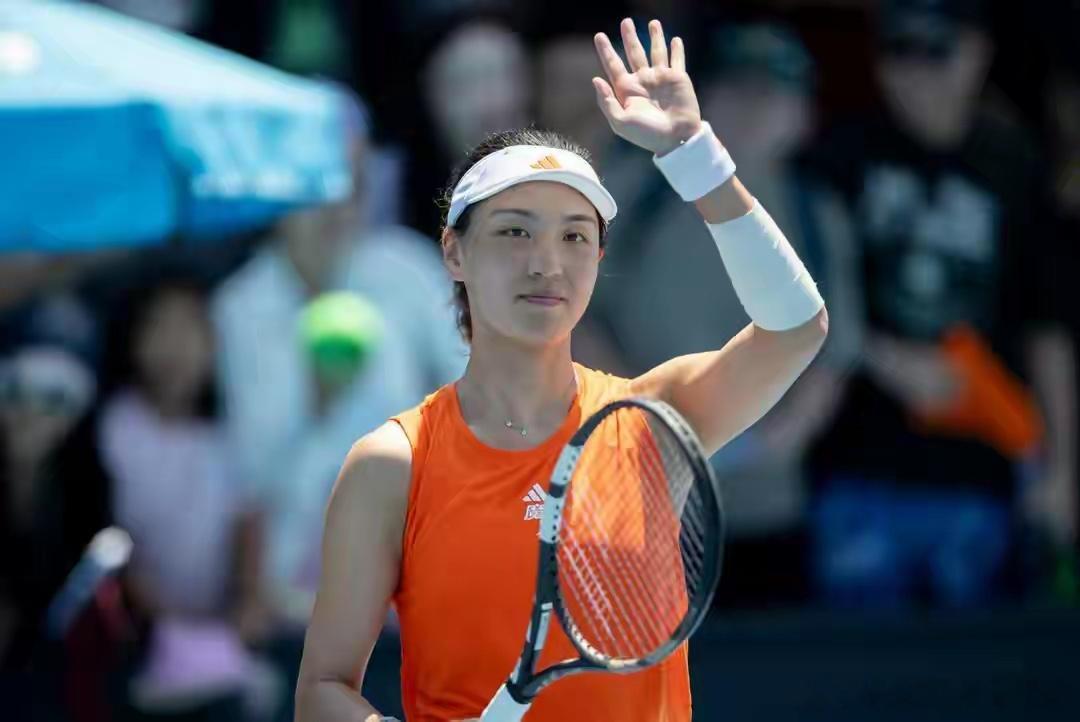 美网正赛开打王欣瑜吴易昺首战告捷2026年美国网球公开赛正赛30日正式开打，中国
