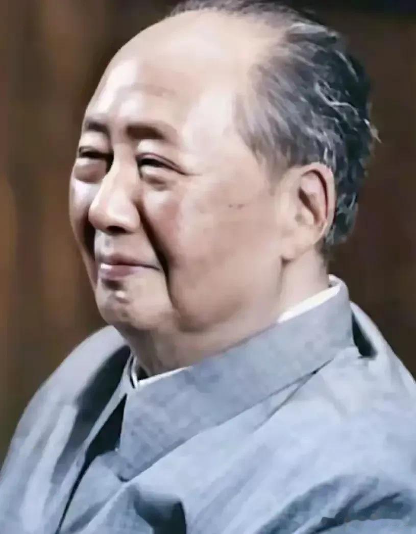 温润和善的容颜，
撑天立世的脊梁，
永远值得我们缅怀敬仰颂扬！
