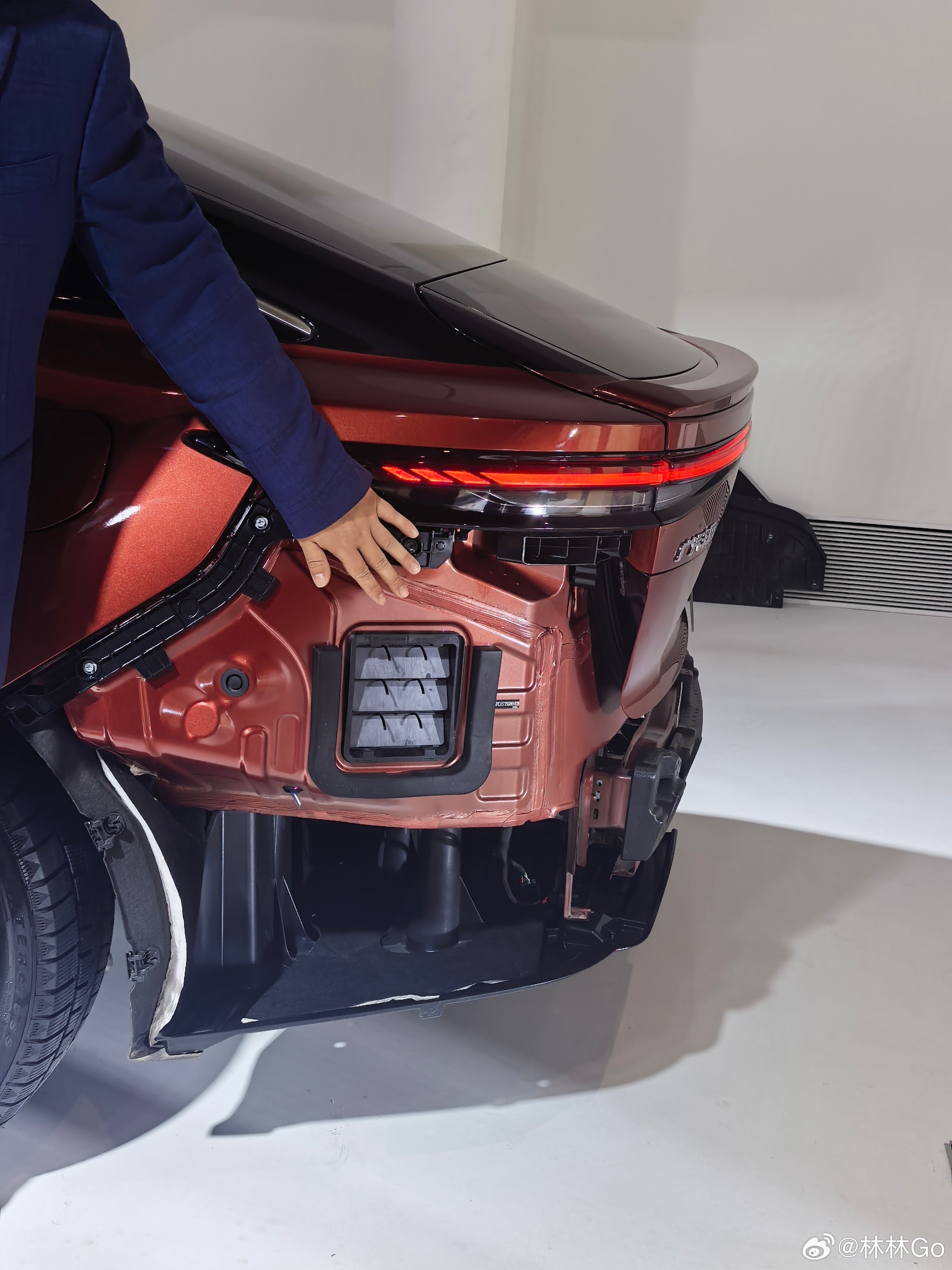 明天铂智7动态驾驶，今天听了产品讲解。虽然价格给力，但是看工程细节，用料真是一点