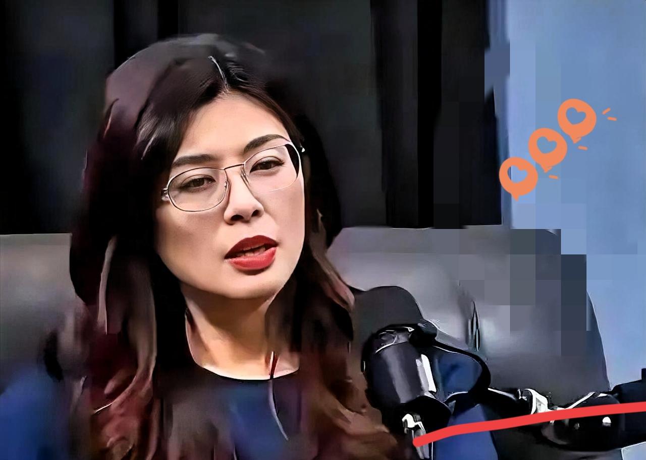 一句称呼，道尽两岸一家人的真心！
国民党主席郑丽文在上海公开自然喊出“毛主席”，