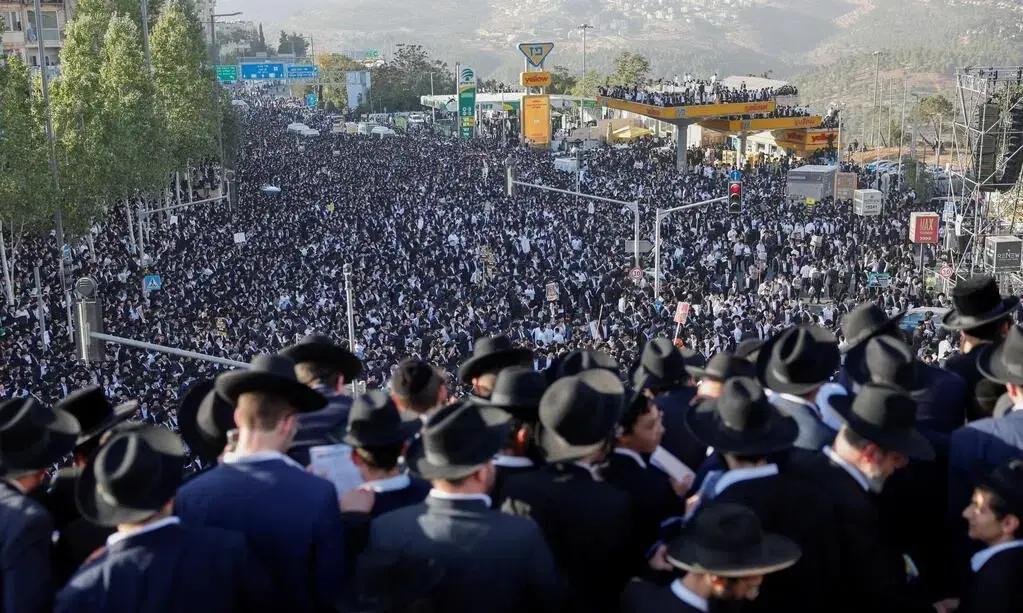 急报！急报！
 
据最新报道，坦桑尼亚总统哈桑宣布了就职并表示将带领国家走出示威