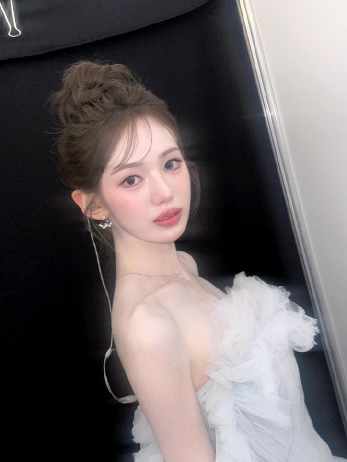 【KiiiKiii SUI】冰雪奇缘❄️ aaa红毯