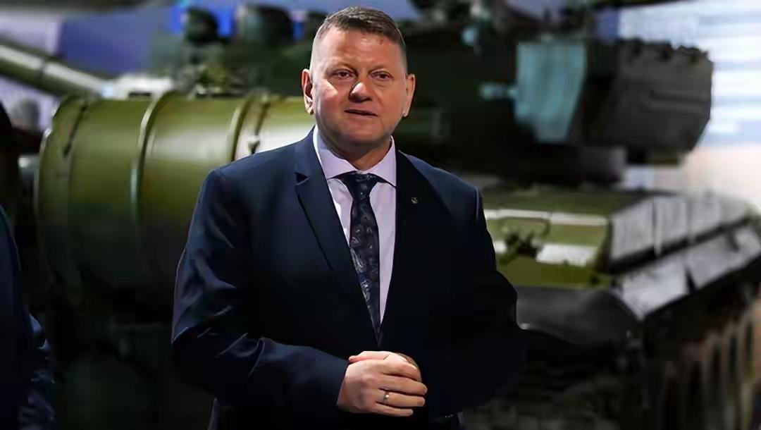 扎卢日内针对某些网谣辞职回国一事避谣：
没有的事，我仍在英国大使之位服务乌克兰。