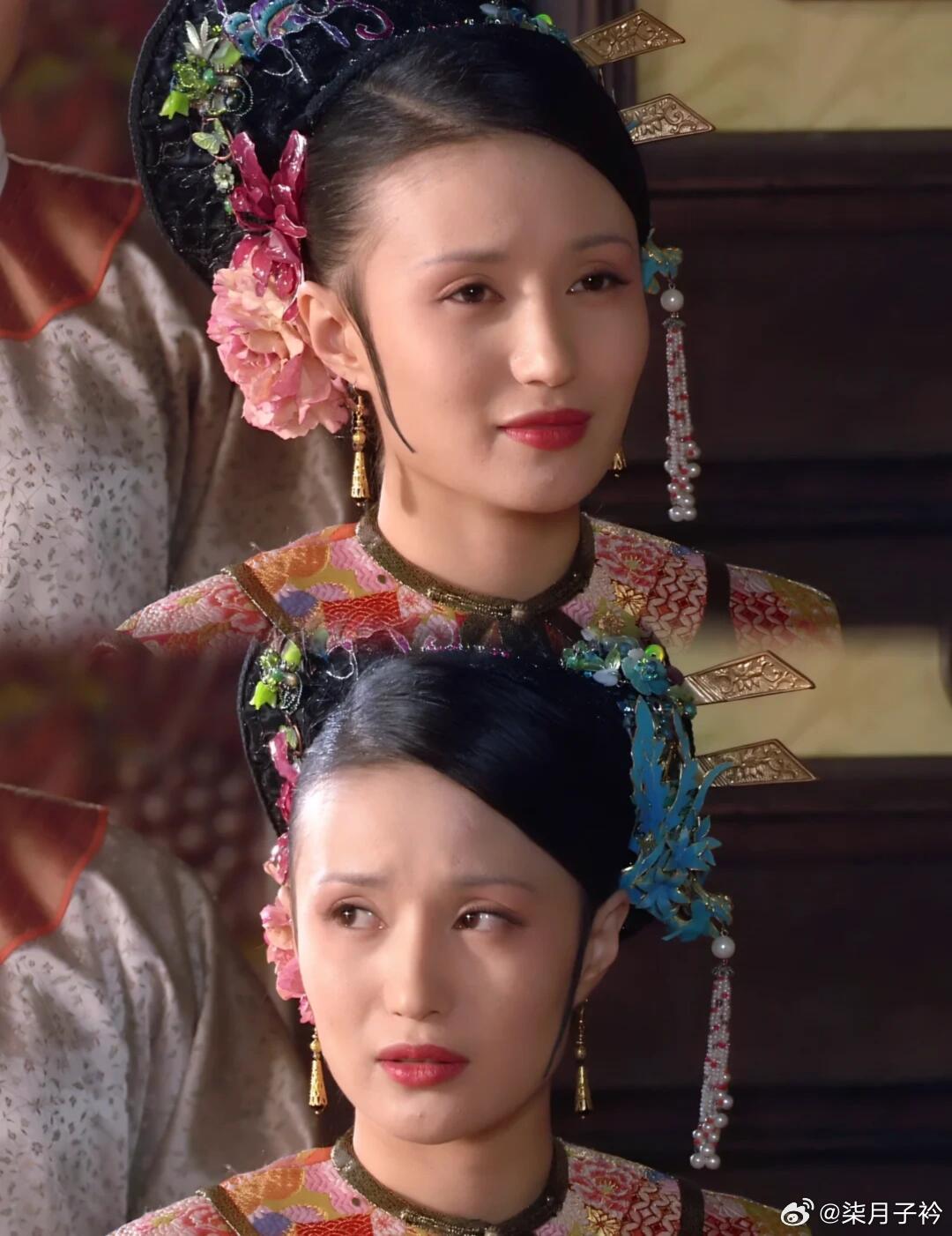 在《甄嬛传》后宫争斗里，欣贵人看似“躺赢”，实则是个狠角色。她表面肆意随性，却自