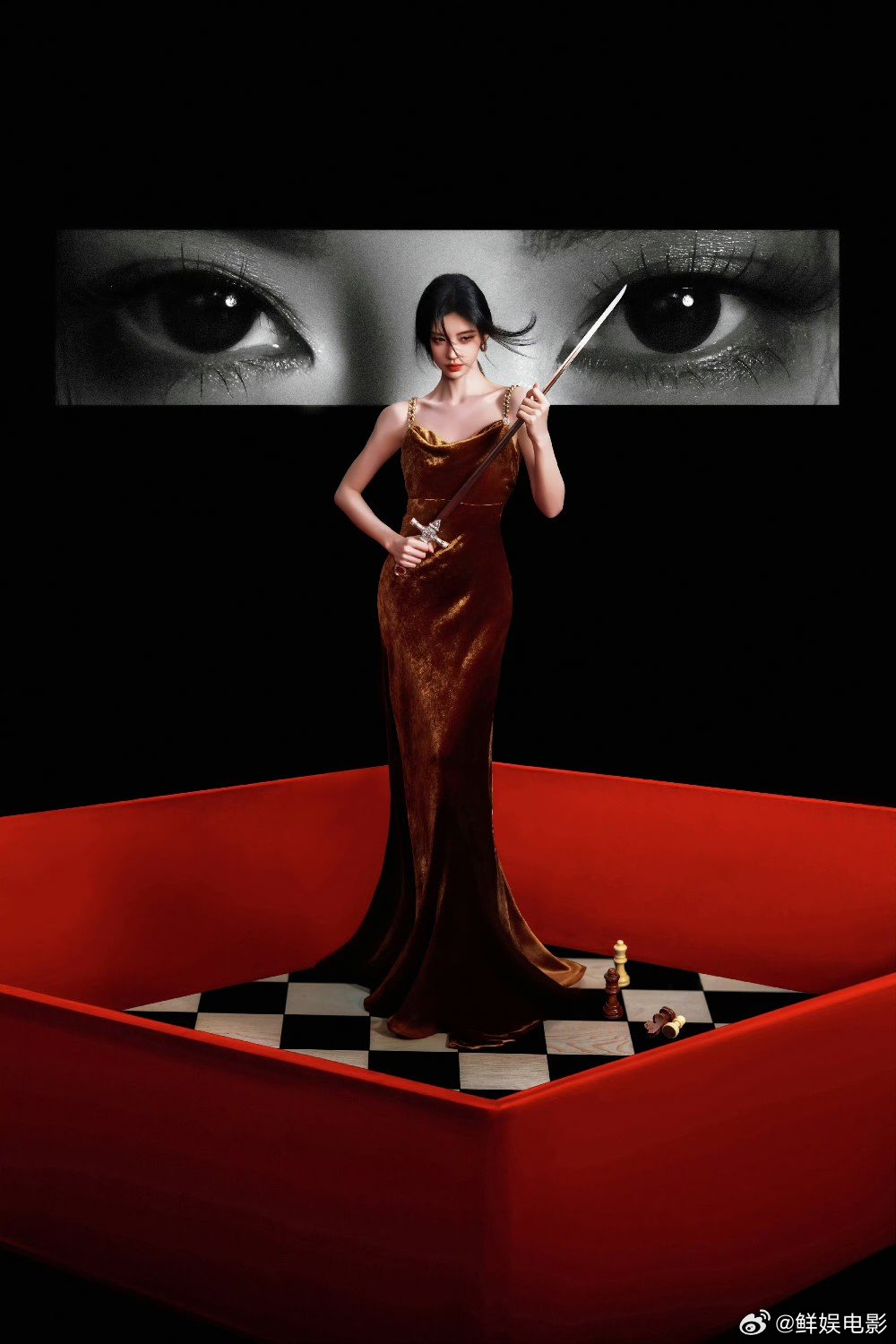 鞠婧祎金色吊带裙造型所有人都进来膜拜这个女王鞠婧祎👸🏻！金色吊带裙气场全开，