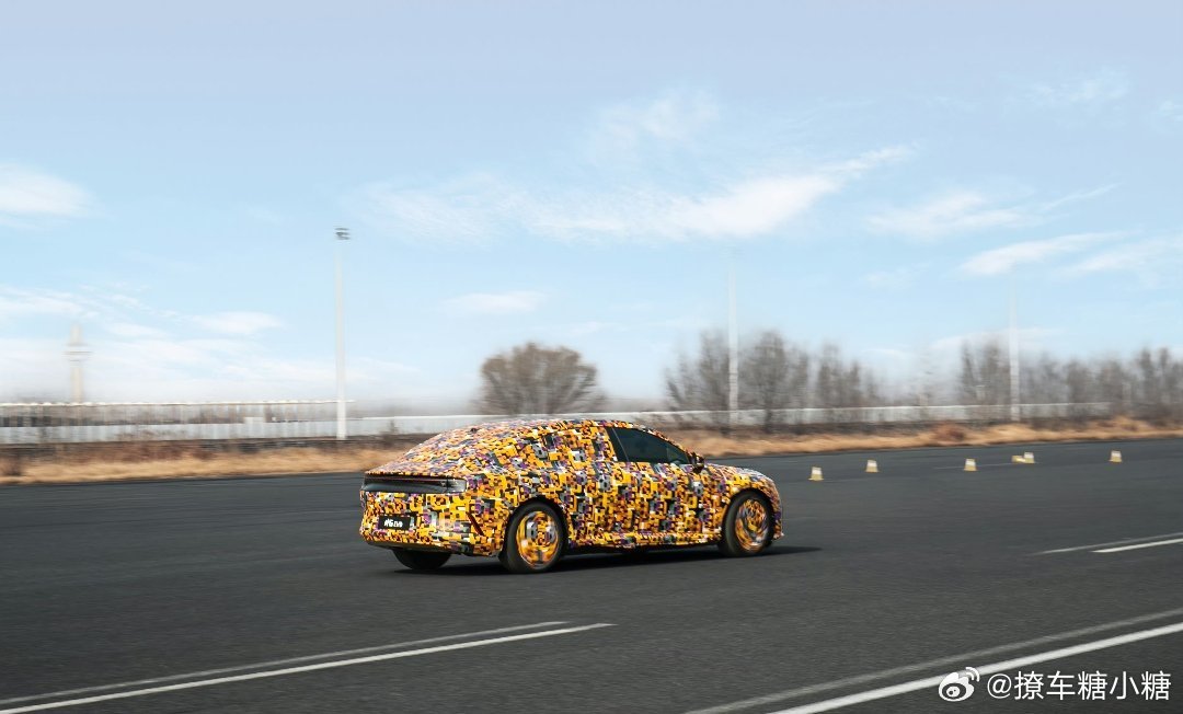 高速避障能不能猛打方向首个挑战130码高速麋鹿的豪华轿车大V聊车 CEO亲自下场