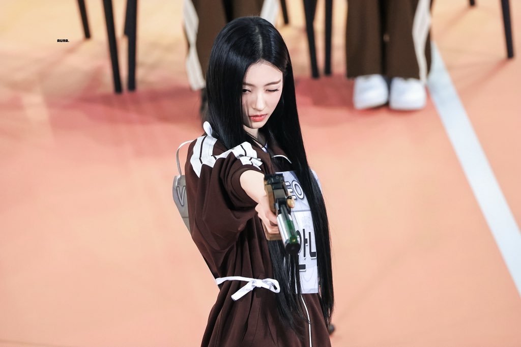 meovvAnna 250825偶像运动会🥇 ​​​