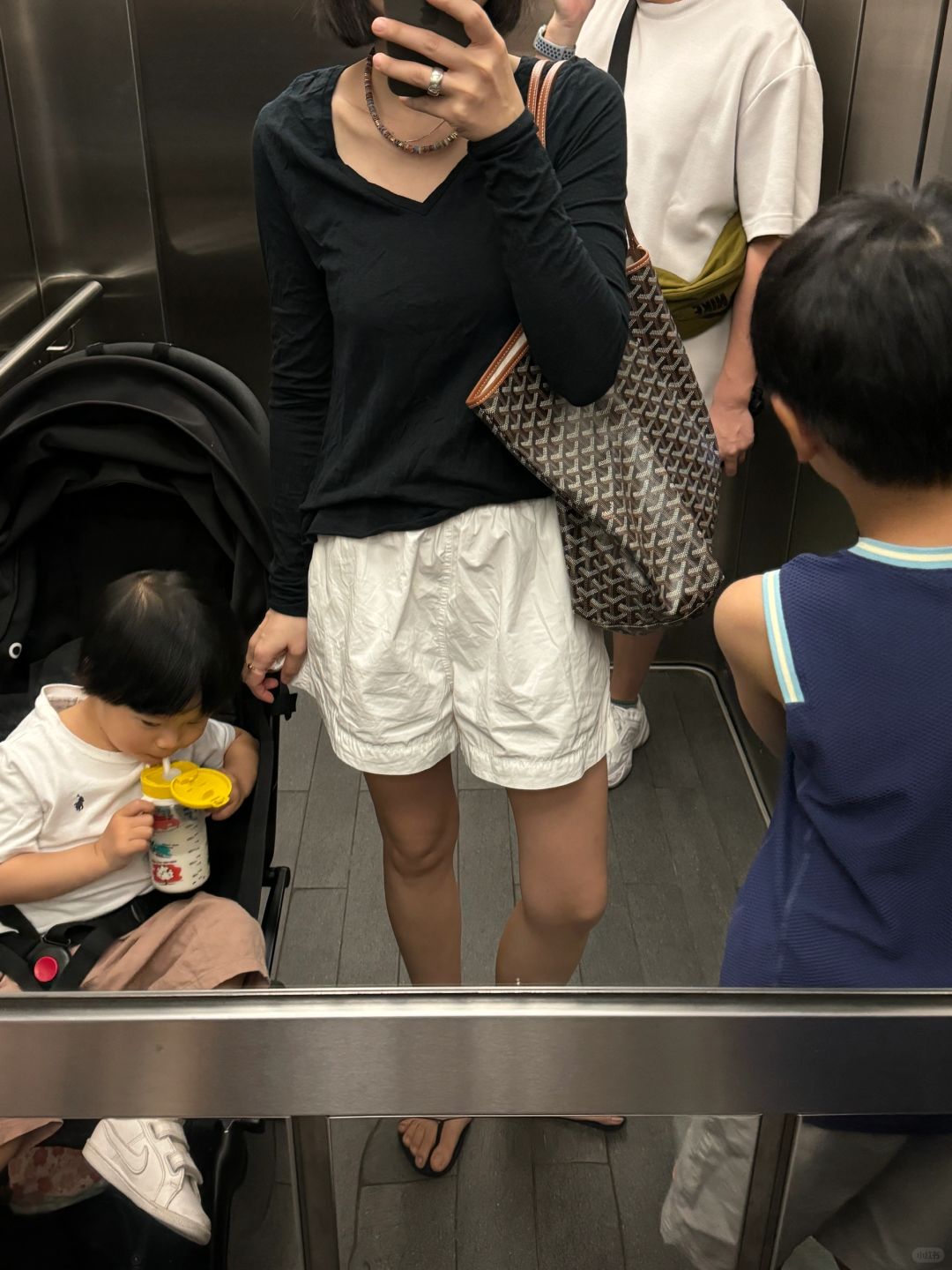 OOTD｜对镜自拍
