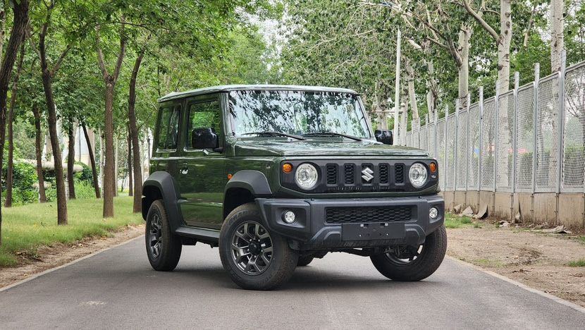 特价几台绿色三门自动挡吉姆尼带大轮毂备案裸车不到19万，落地20出头喜欢的研究研