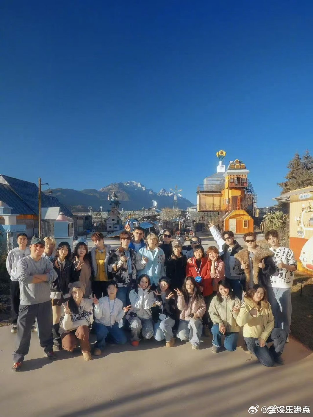 陆虎 留一步和兄弟一起登顶快乐老友记收官快乐老友记快乐老友记收官，但陆虎这份兄弟