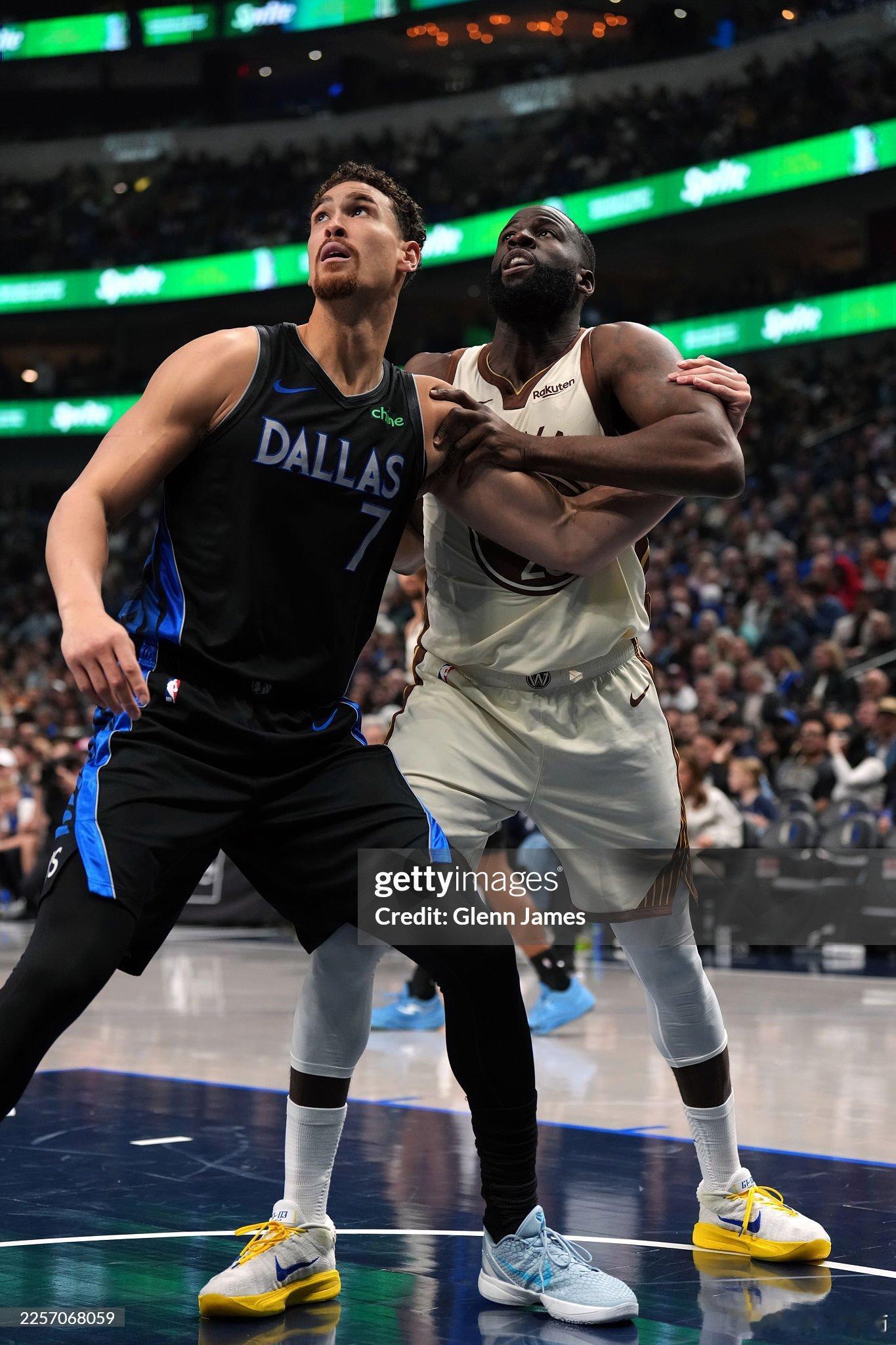 MFFL 本赛季当鲍威尔出场25+分钟时，我牛保持不败，6胜0负。独行侠战胜勇士