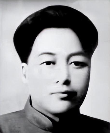 导弹专家隐姓埋名前后五十年，临终时吐露心声：原来我竟是毛主席的亲侄子！
1952