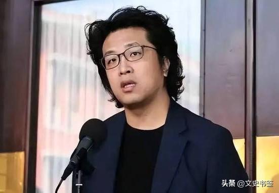 民进党台北市长参选人沈伯洋最近麻烦不断，没想到同党前民代高嘉瑜的一通猛夸，反而让