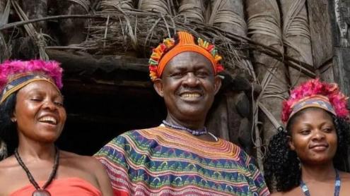 为什么非洲人不怕艾滋病？因为在非洲所有的慢性病都排不上号，而像艾滋病这种小克拉米