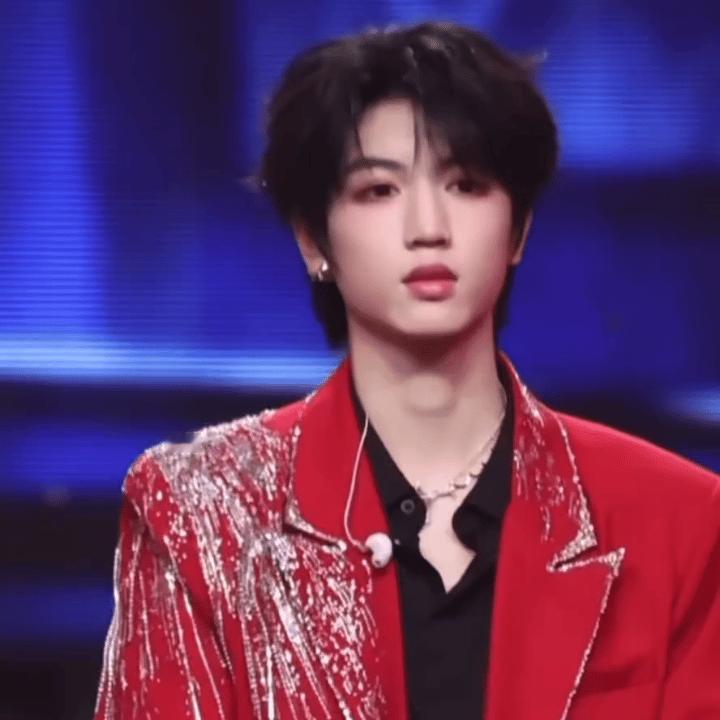 因为害怕失去 所以反复提及爱 