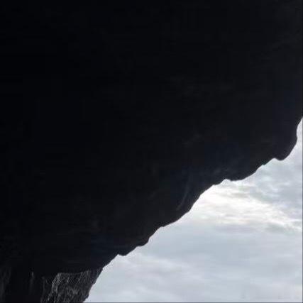 每日一善  善是心底永恒光，践行便会照四方。一餐相助解饥苦，一次援手渡难关，用日