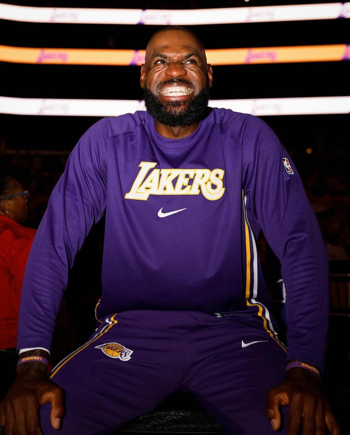 「湖人全明星赛后在场/不在场预期净效率值」On/Off差值 | 球员名：在场xN