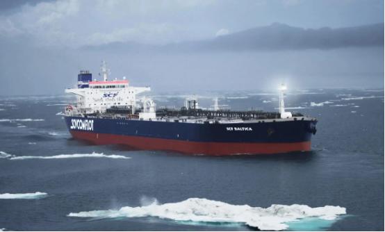 美国敢做初一，中国就敢做十五。即日起，凡进入台湾海峡的一切美国船舶，必须无条件接