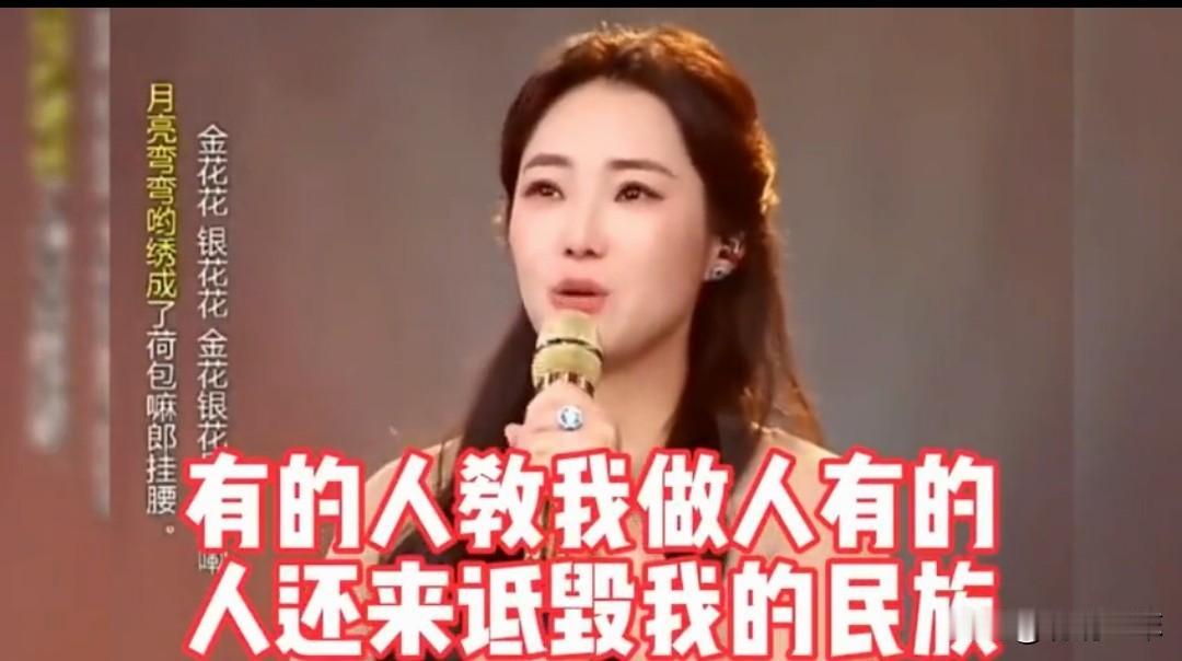 弱者人设只是外衣？谢歌手屡次上演以弱胜强
 
不少网友发出感慨，谢歌手总习惯塑造