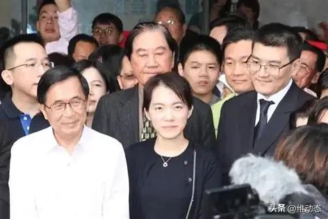陈水扁女儿陈幸妤被曝离婚？谷歌一星负评疑前妻控诉赵建铭医疗疏失与婚外情

台湾媒