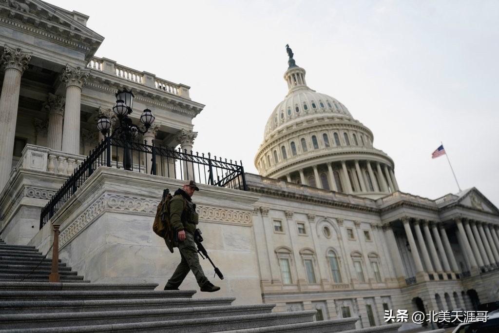 美国国会今天通过两项重要法案，引发广泛关注。


      今天，众议院以23