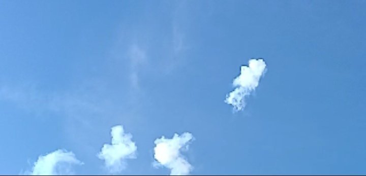 已经开始放炮了