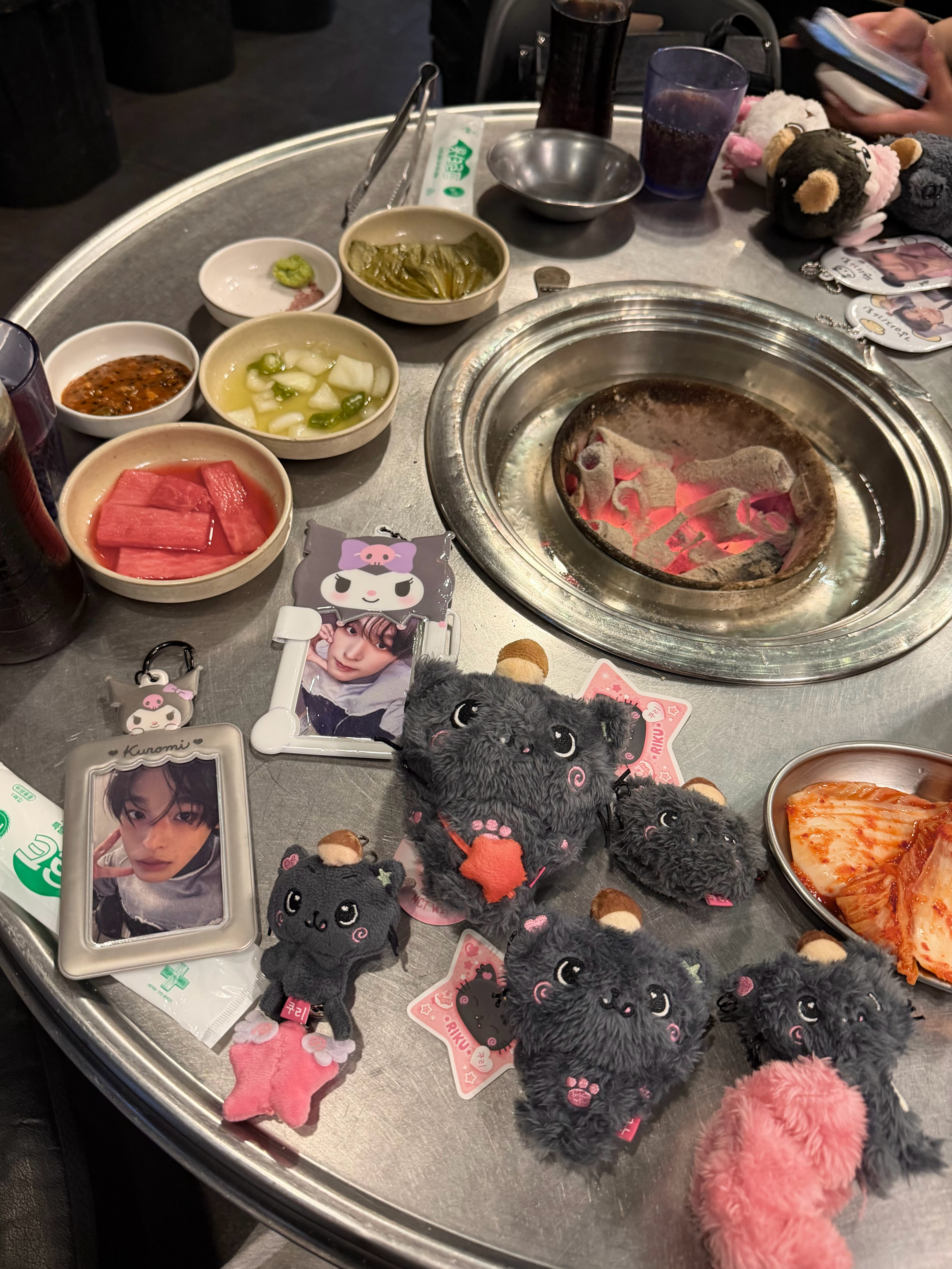 总算吃上饭了 