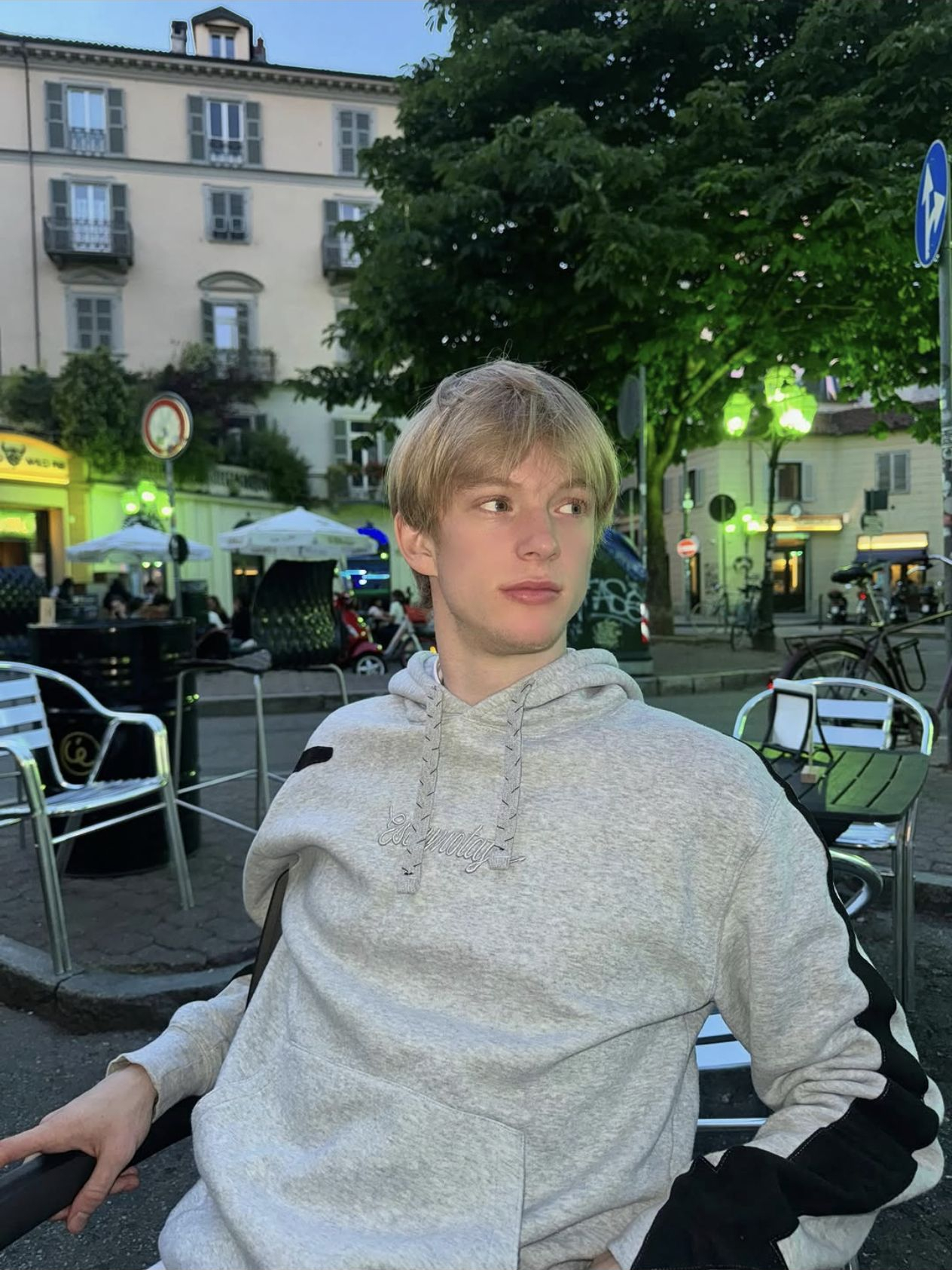 Daniel Grassl 爱最近让一个男人变得更帅，村草觉醒了亚洲审美 