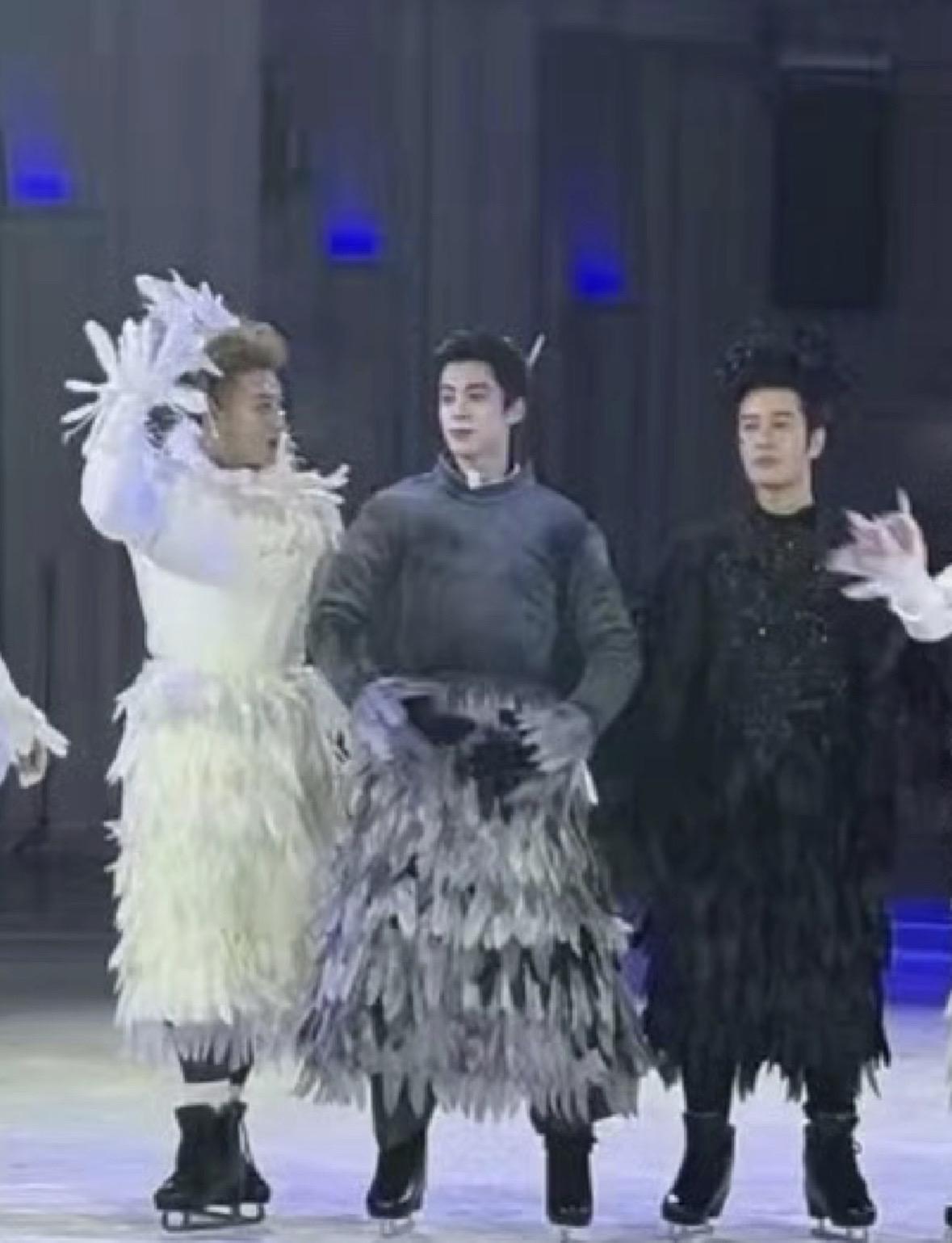 哈哈哈哈哈哈哈哈看得出来成熟男人是非常愿意了