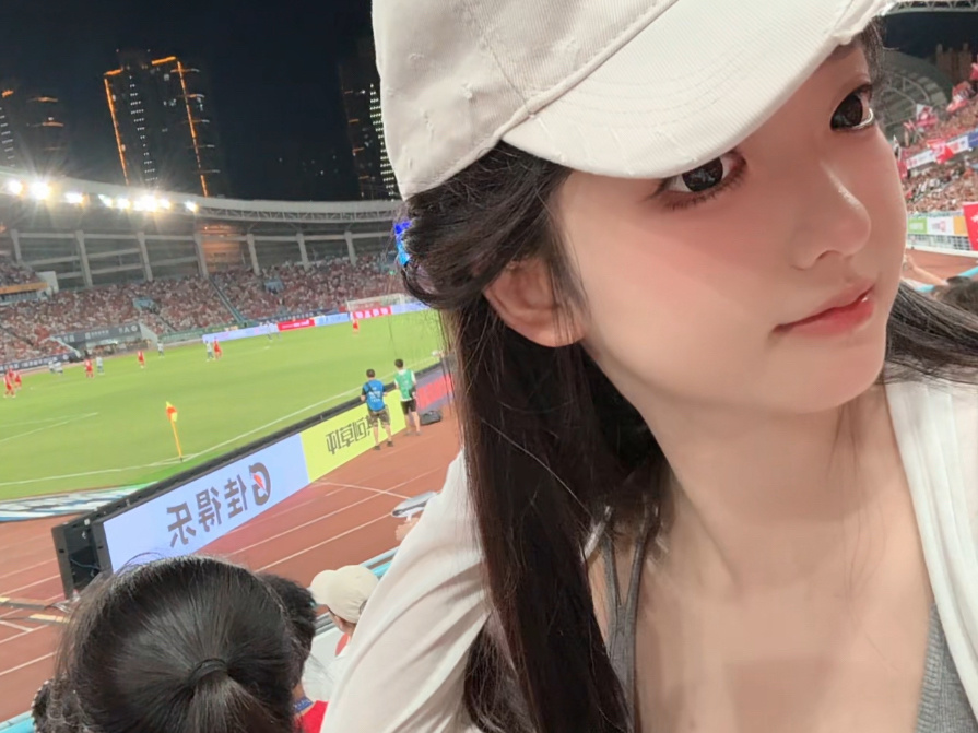 苏超联赛 第一次看球赛，现场球迷超级热情！！下次还来 ​​​