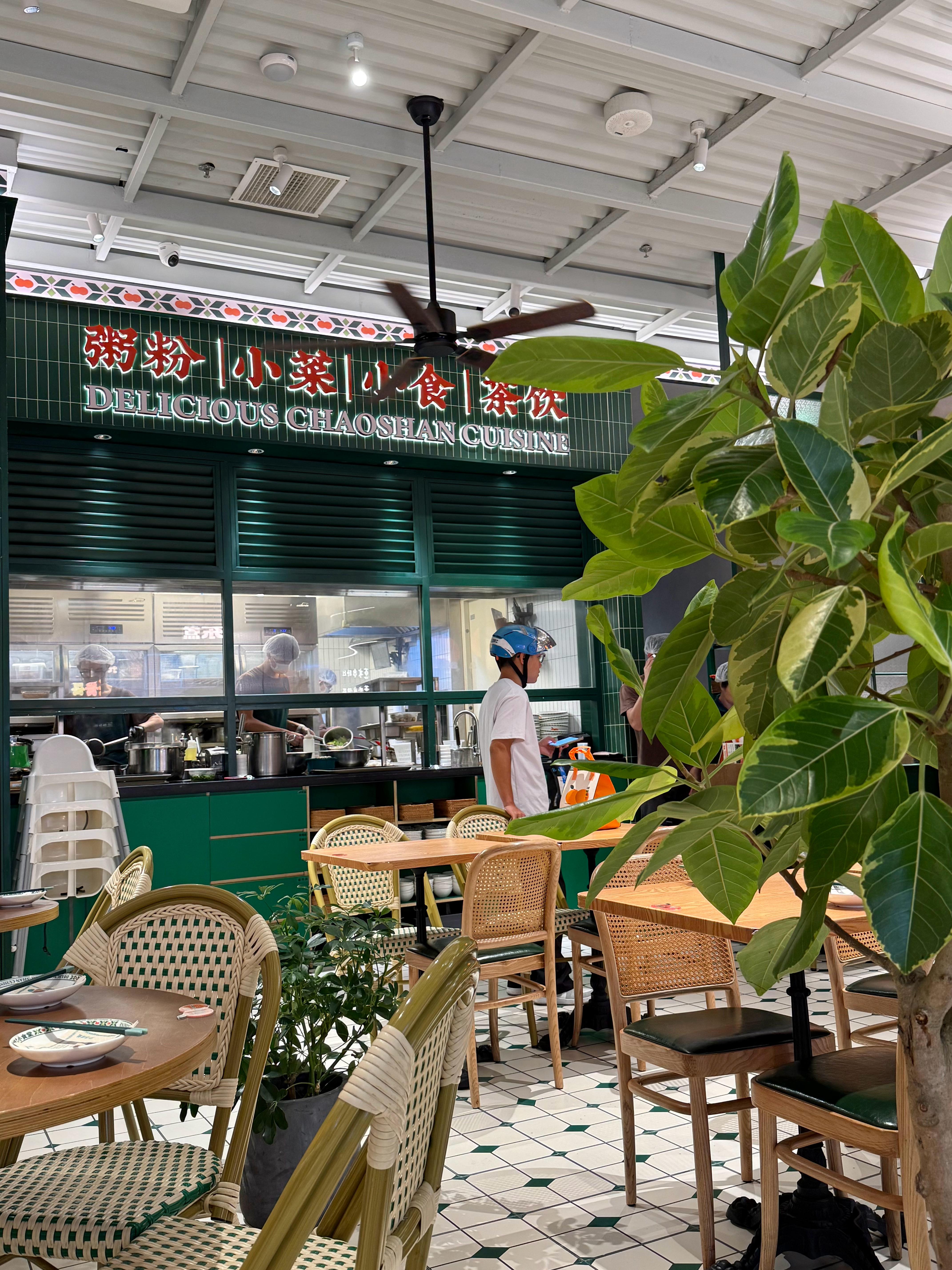 今日份午餐🥢｜卤水猪筋腩肉燥饭搭配猪红蔬菜汤🐖 ​​​