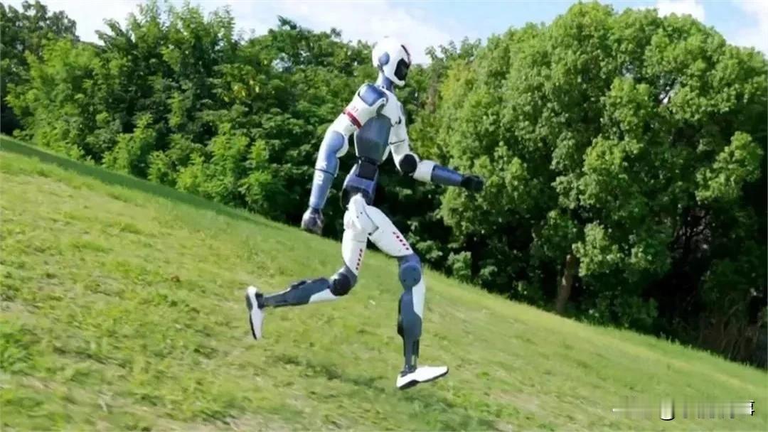 别光看宇树机器人表面风光，
真正撑着它的，是背后这些不起眼的硬核企业！
 
跟圈