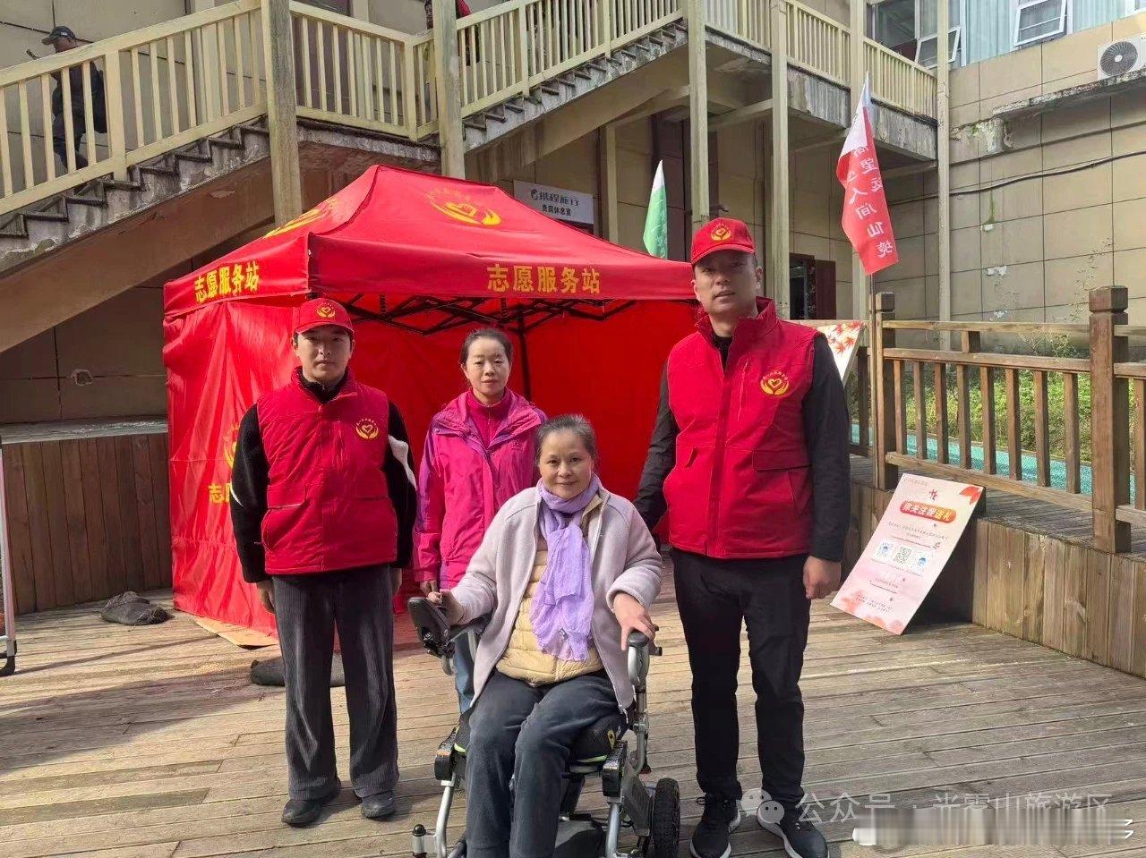 在光雾山看见可触摸的暖意在光雾山风景和服务都带着温度 赴光雾山之约，看漫山红叶绘