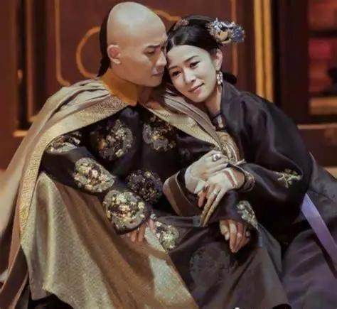 雍正十三年，公元1735年，雍正帝在圆明园猝然驾崩。 临终遗命里，有一条让人看了