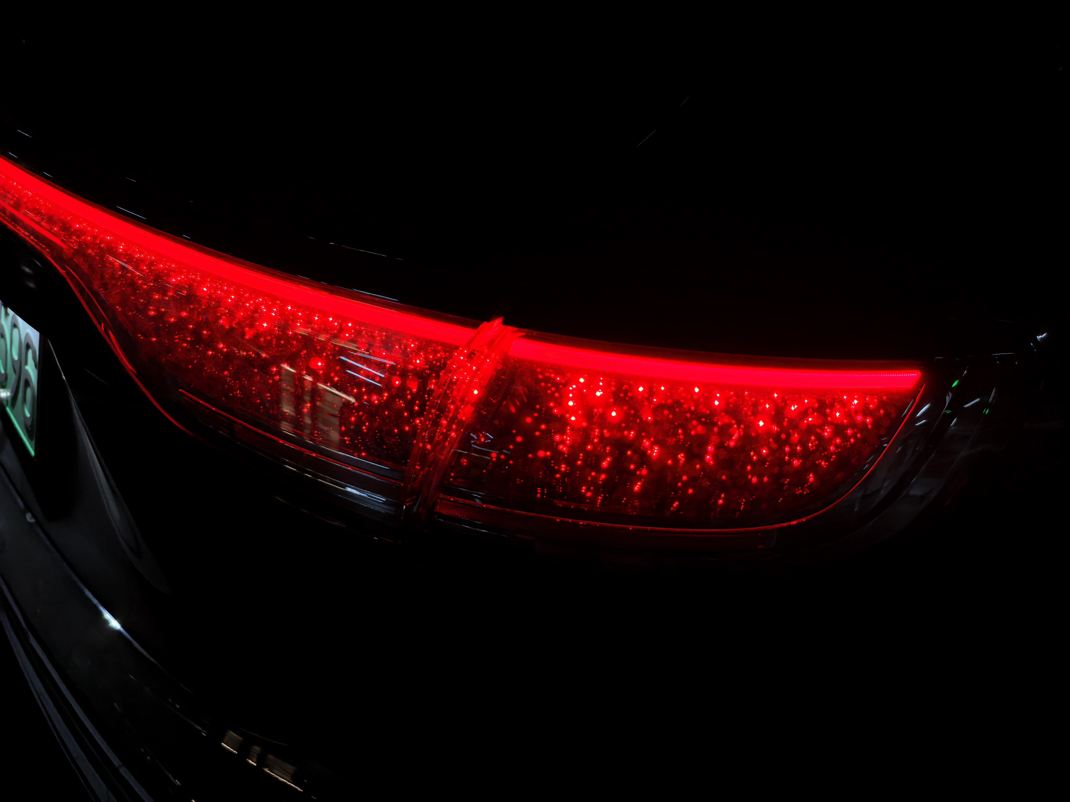 享界S9T的星云尾灯是不是美翻了？