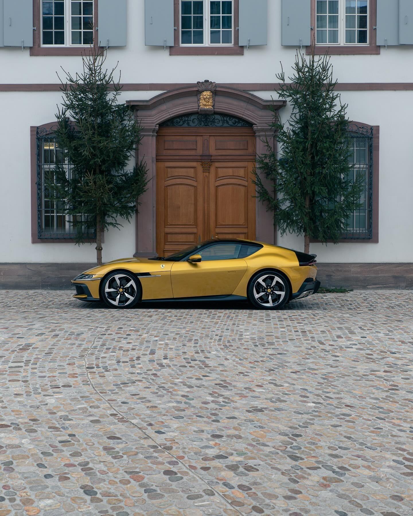 Ferrari 12Cilindri 法拉利  这个配色你喜欢吗？ 