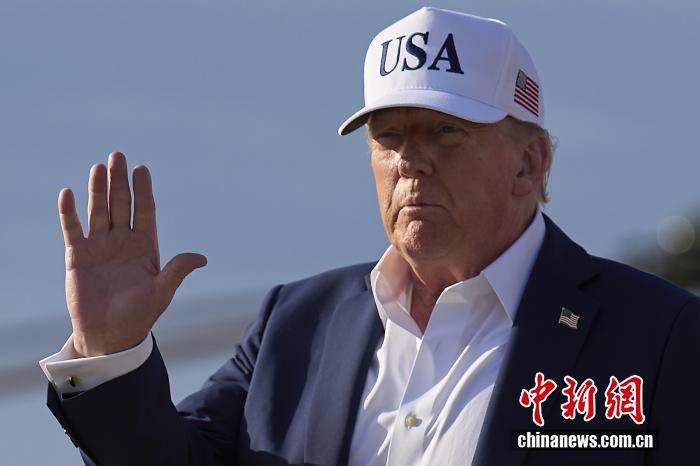 特朗普称正认真考虑重启对伊大规模打击据美国阿克西奥斯新闻网报道，当地时间7月23