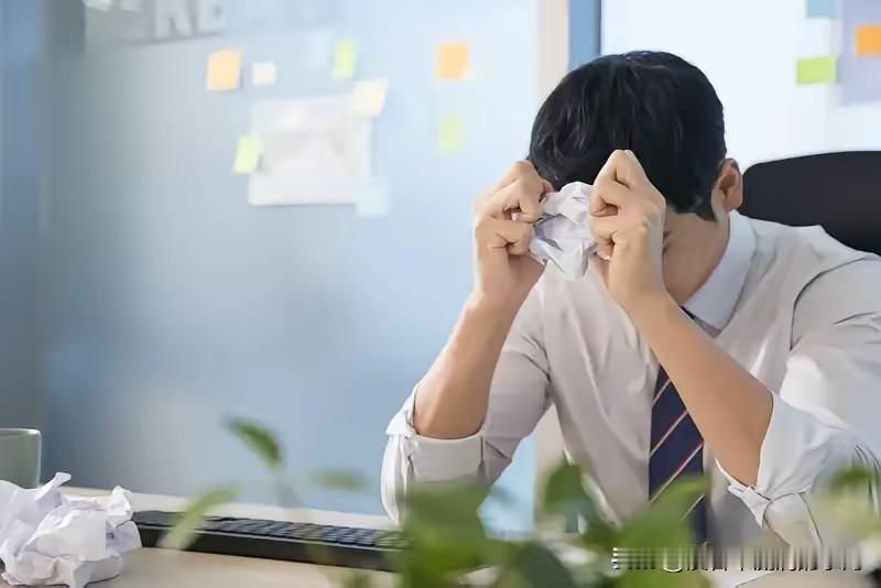 真是岂有此理！！！

广东小伙月薪18000被辞退
修好公司难题后
老板直接腰斩