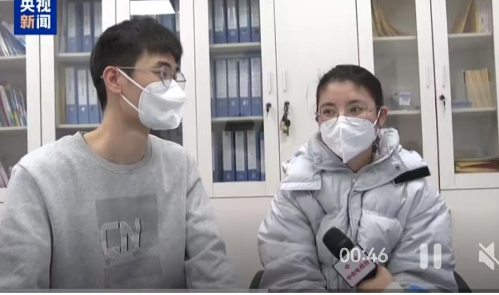 12月2日，安徽医科大学第一附属医院的一间病房里，时间仿佛被按下了慢放键。一位2