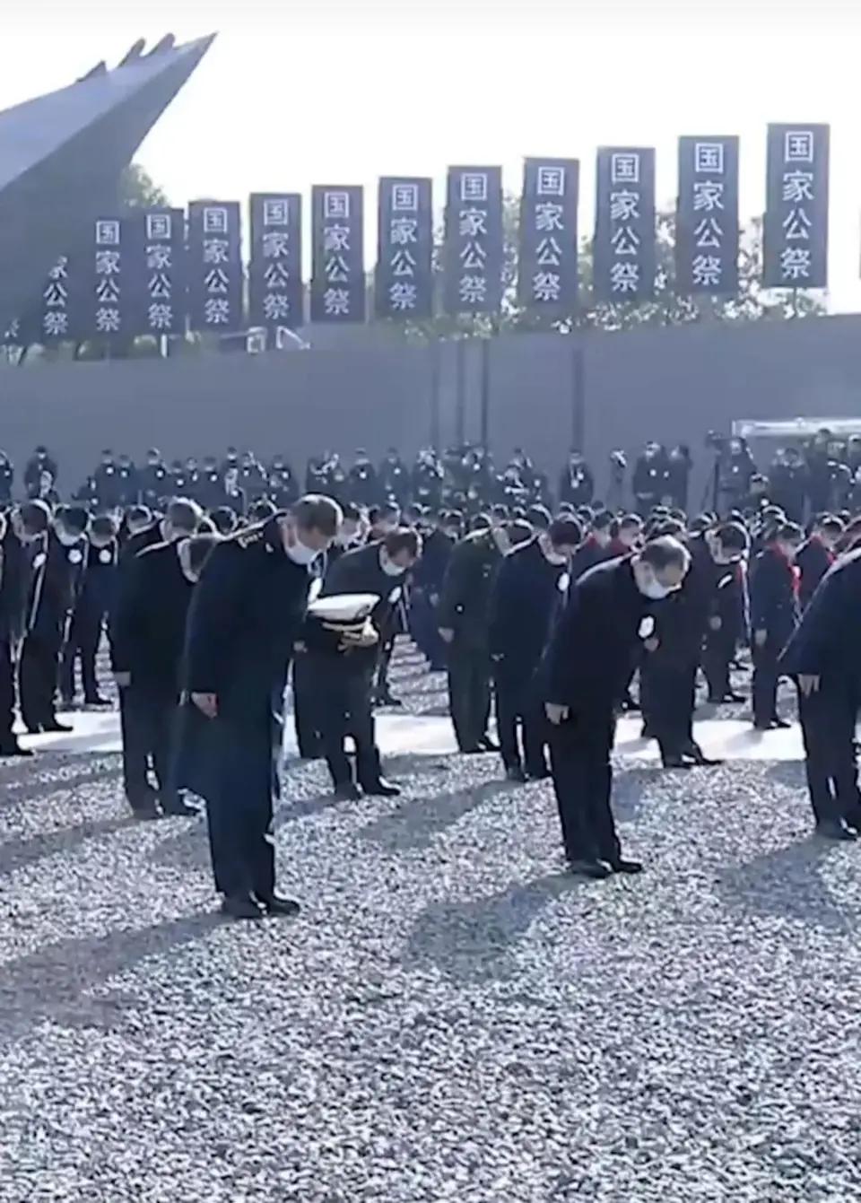 对30万遇难者，“算了”二字谁有资格说？历史不是可以轻描淡写的故事，而是一条条鲜