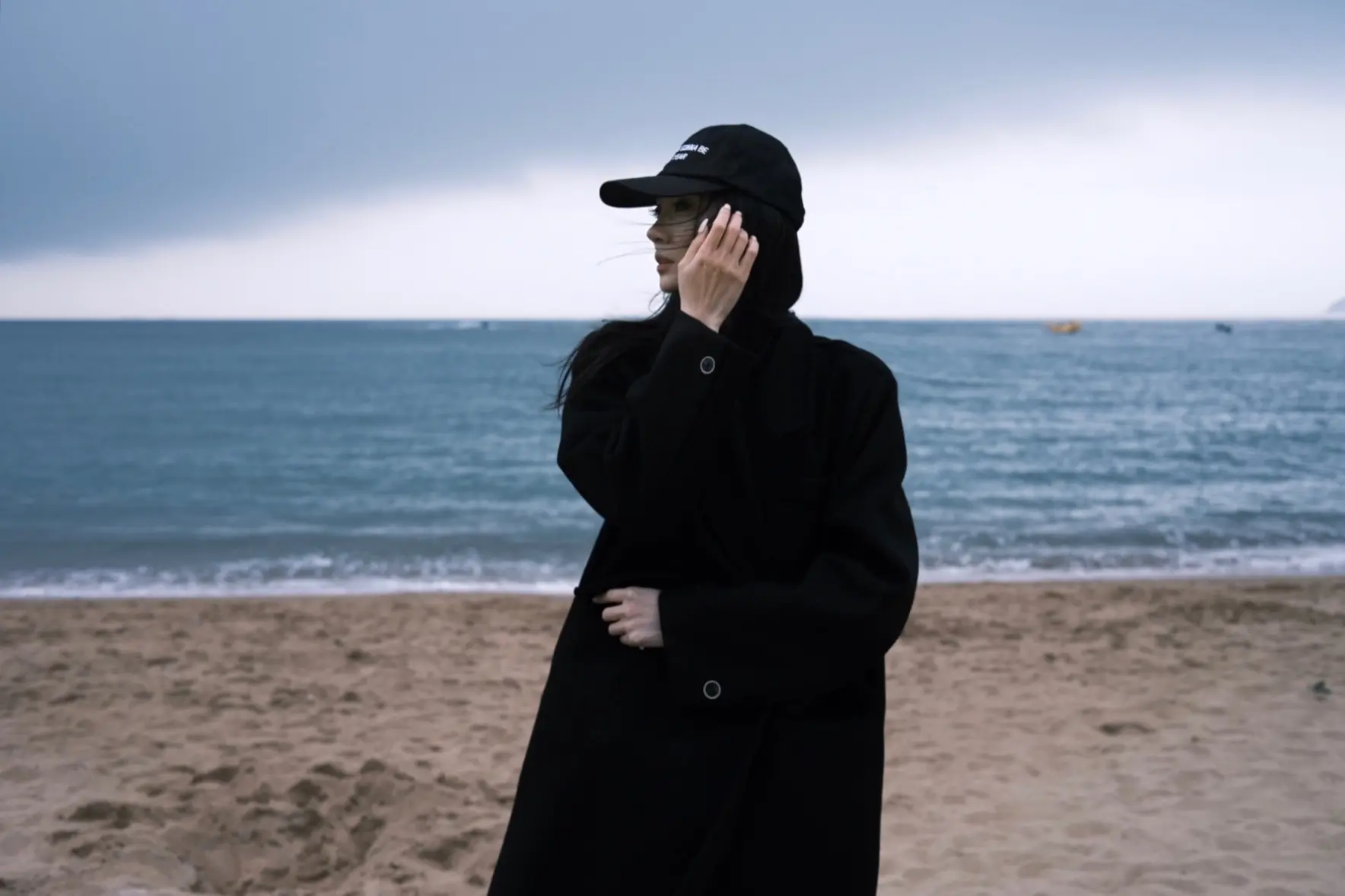 inmyfeelings 黑色系 ootd穿搭 一起看海 清冷低饱和氛围感